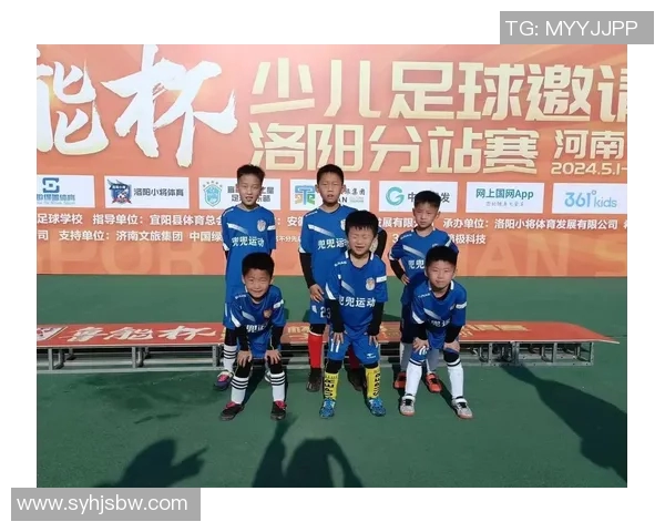 噜噜鹿岛与琉球的激烈对决展现足球魅力与团队精神的完美结合