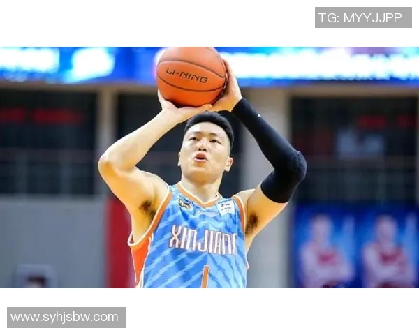 李根：从篮球场上的拼搏到人生舞台的蜕变与成长