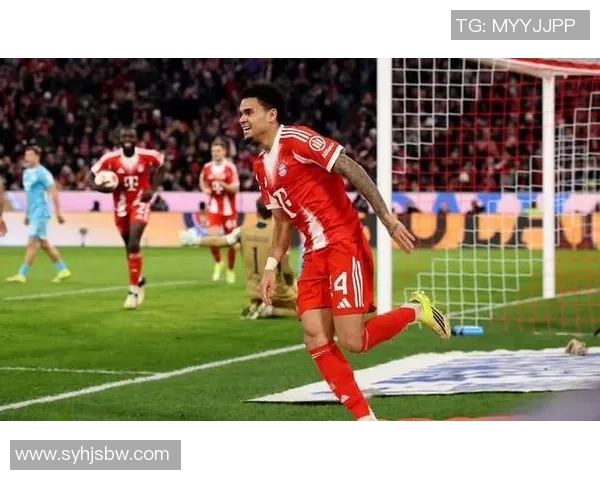 拜仁慕尼黑与瓦伦西亚决赛激战回顾精彩瞬间与战术分析 拜仁慕尼黑与瓦伦西亚决赛激战回顾精彩瞬间与战术分析